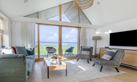 3 Bed in St. Eval 1
