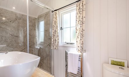 2 Bed in Barsham 7
