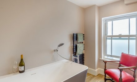 2 Bed in Pakefield 8