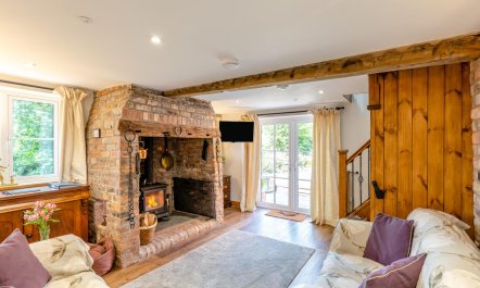 2 Bed in Carreghofa 4