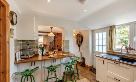 2 Bed in Carreghofa 7