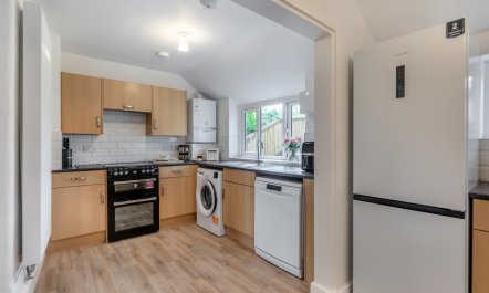 3 Bed in Holcombe 7