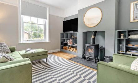 3 Bed in Cyfronydd