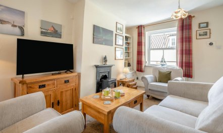 2 Bed in Whitby 8