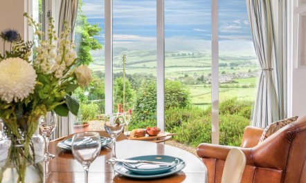 3 Bed in Thropton 2