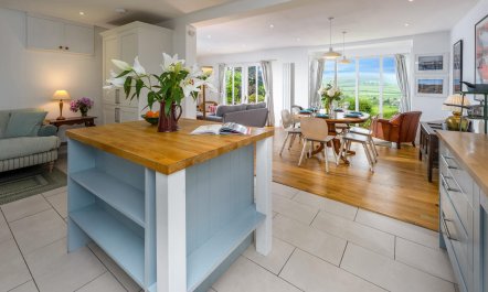 3 Bed in Thropton