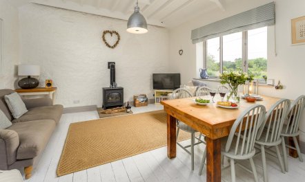 2 Bed in Warkworth 1