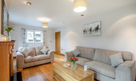 2 Bed in Pickering