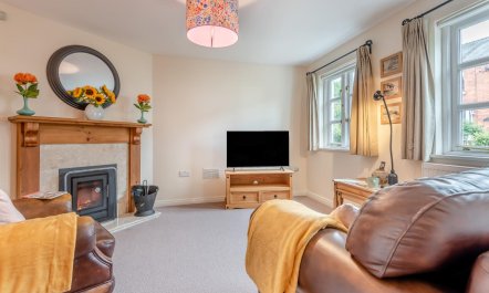 2 Bed in Weobley 1