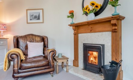 2 Bed in Weobley 3