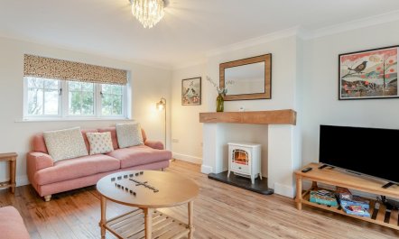 3 Bed in Thimbleby 2