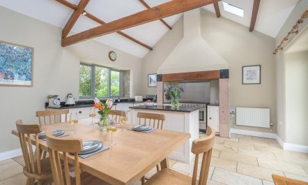 2 Bed in Christon Bank 9