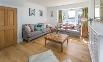 3 Bed in Birling 1