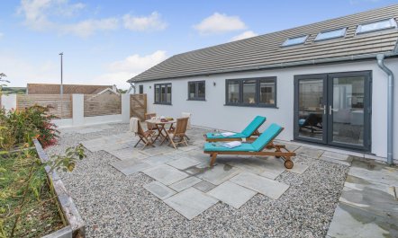 4 Bed in Padstow 1