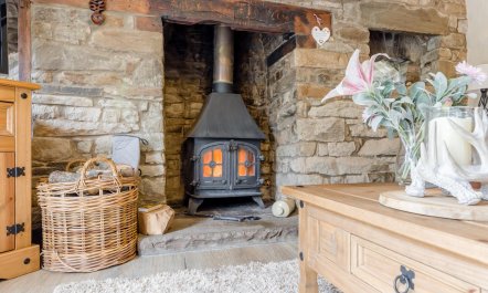 2 Bed in Llandefalle 5