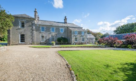 8 Bed in Tresillian