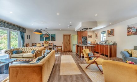 3 Bed in Birnam 4
