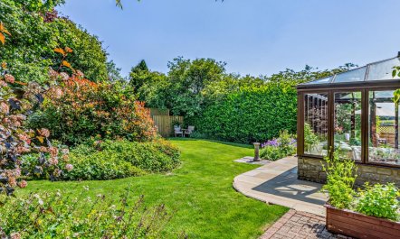 5 Bed in Bakewell 2