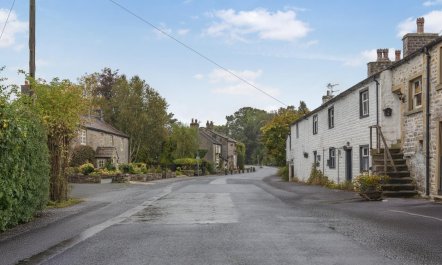 2 Bed in Bolton By Bowland 2