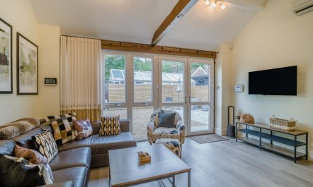 2 Bed in Bournemouth 1