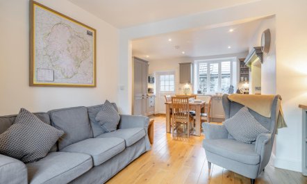 2 Bed in Sticklepath 3