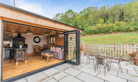 1 Bed in Whitbourne