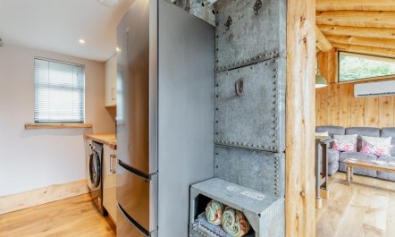 1 Bed in Whitbourne 8