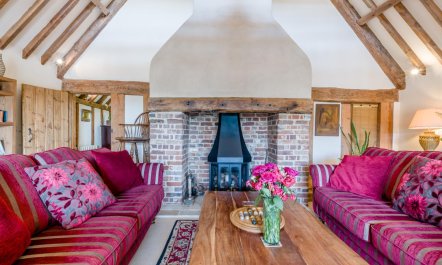 4 Bed in Oulton 6