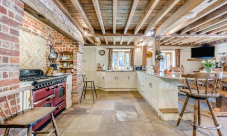 4 Bed in Oulton 2