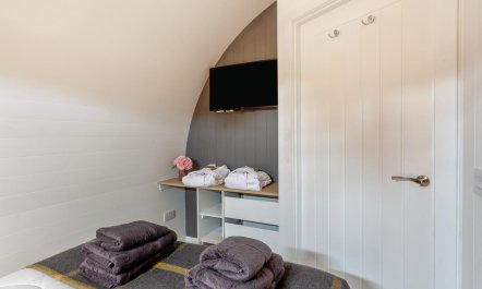 1 Bed in Newmore 5