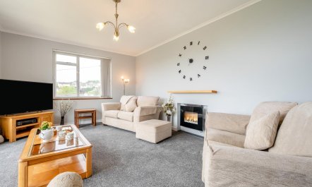 4 Bed in Mevagissey 1