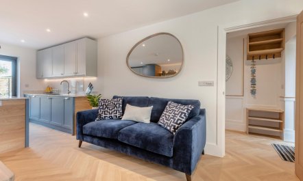 2 Bed in Swanage 4