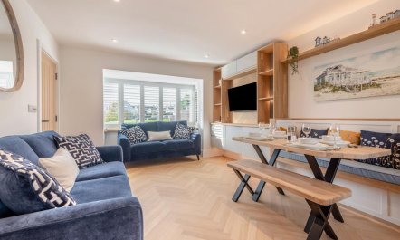 2 Bed in Swanage 2