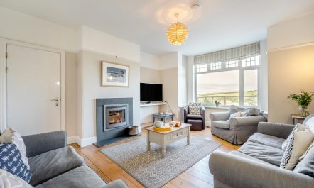 5 Bed in Newquay 1