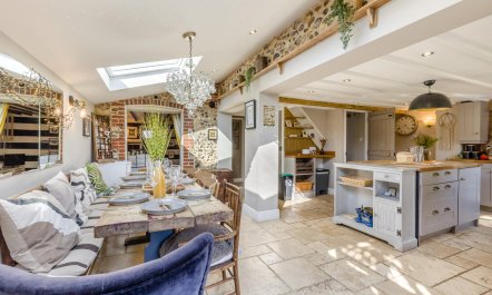 5 Bed in Blofield 1