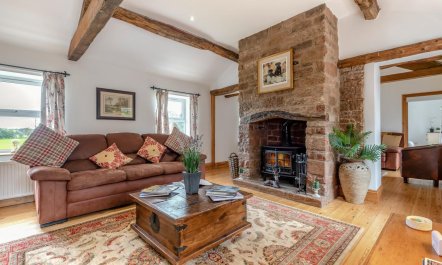 3 Bed in Scaleby 7