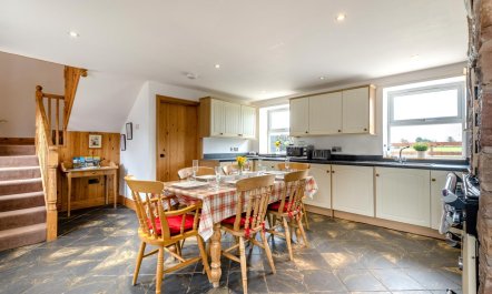 3 Bed in Scaleby 6