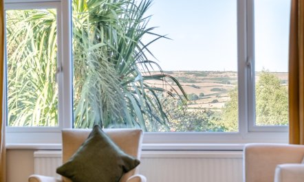 4 Bed in Bierley, Nr Whitwell 1