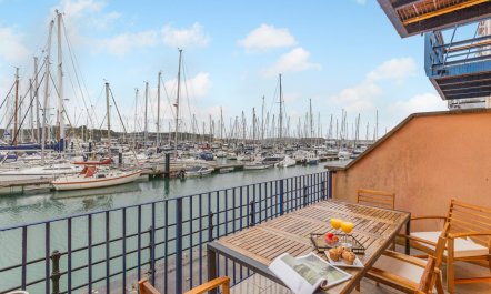 3 Bed in Mount Batten