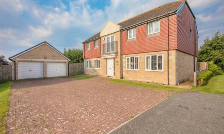 6 Bed in Beadnell