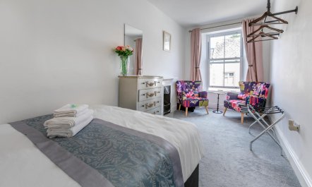 3 Bed in Helston 3