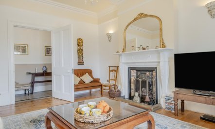 5 Bed in Seaview 4