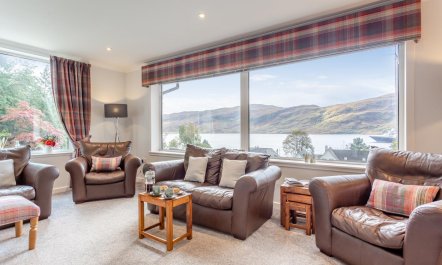 3 Bed in Ullapool 2