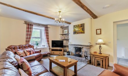 4 Bed in Hawes 1