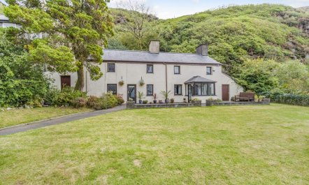 3 Bed in Blaenau Ffestiniog