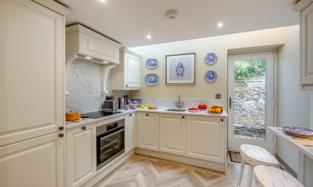 1 Bed in Conwy 1