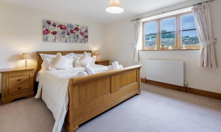 3 Bed in Southleigh 8
