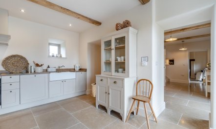 3 Bed in Winkhill 8