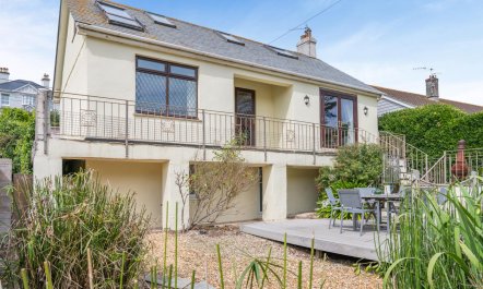 3 Bed in Hope Cove 5