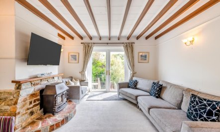 3 Bed in Hope Cove